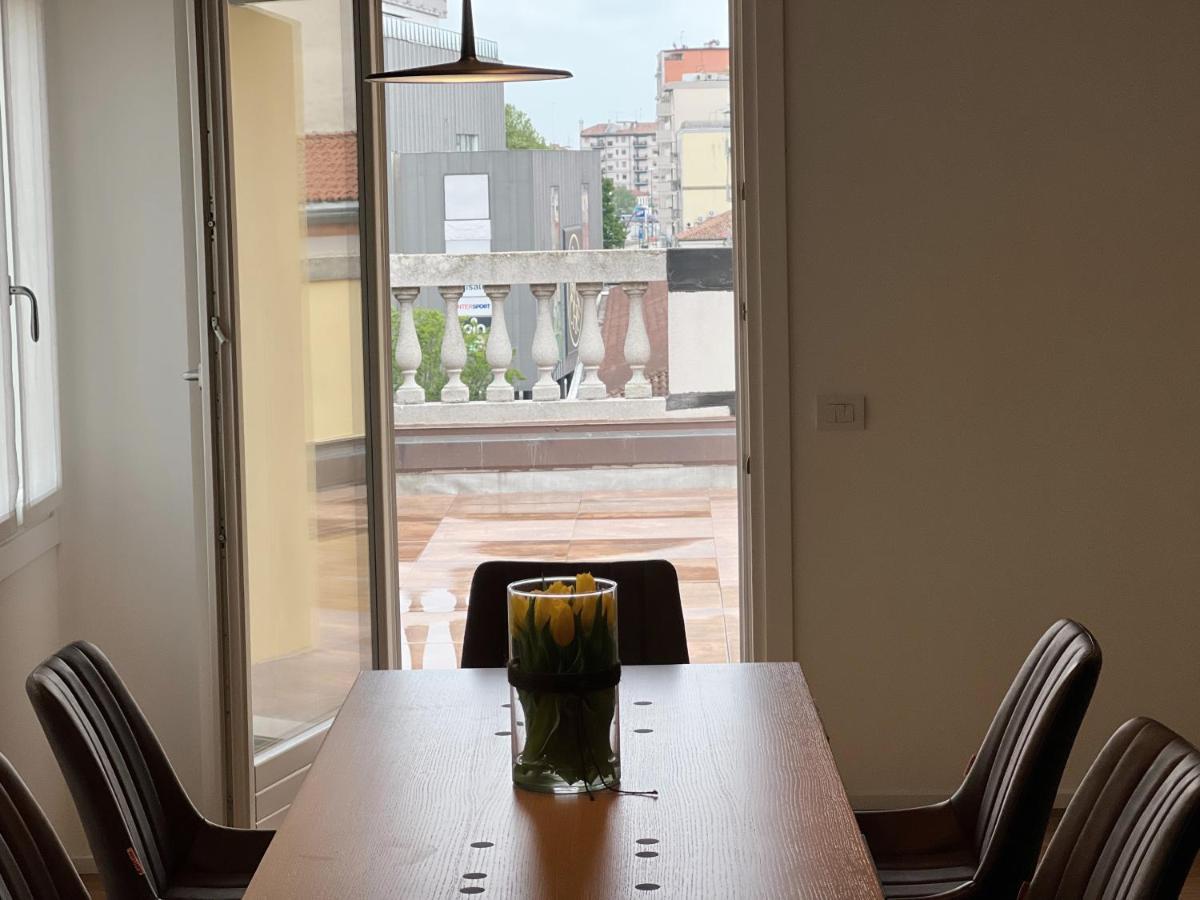 Attico Vivit 60 Apartman Mestre Kültér fotó